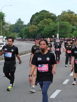 Runner Photo 4086813