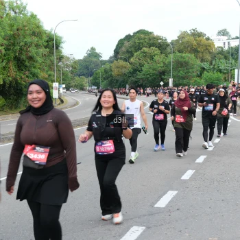 Runner Photo 4086855