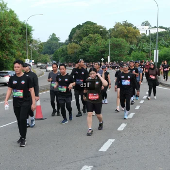 Runner Photo 4086857