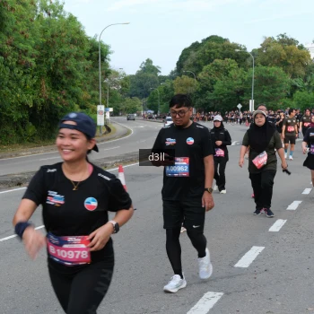 Runner Photo 4086866