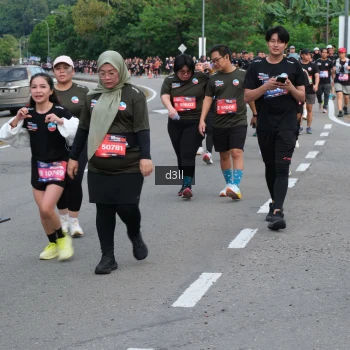 Runner Photo 4086870