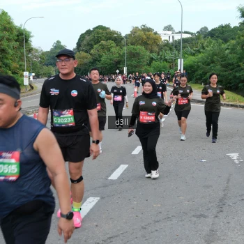 Runner Photo 4086956