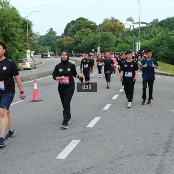 Runner Photo 4086975