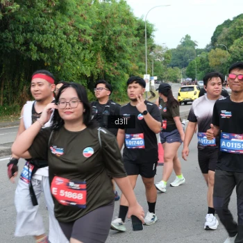 Runner Photo 4087008