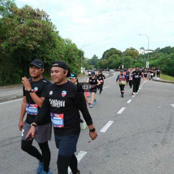 Runner Photo 4087015