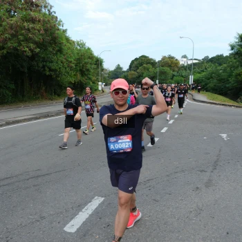 Runner Photo 4087077