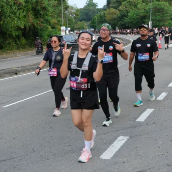 Runner Photo 4087084