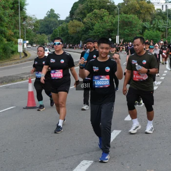 Runner Photo 4087189