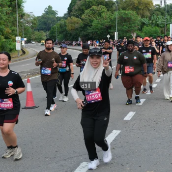 Runner Photo 4087210