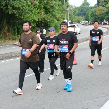 Runner Photo 4087214