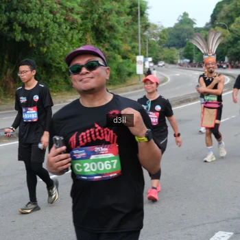 Runner Photo 4087234