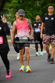 Runner Photo 4087246
