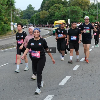 Runner Photo 4087256