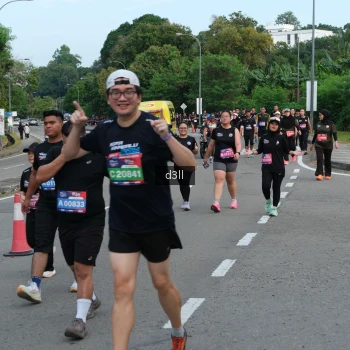 Runner Photo 4087258