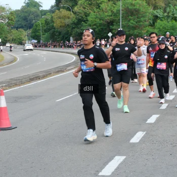 Runner Photo 4087293