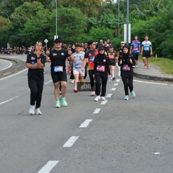Runner Photo 4087295