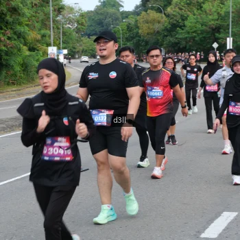 Runner Photo 4087302