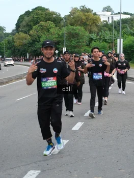 Runner Photo 4087322