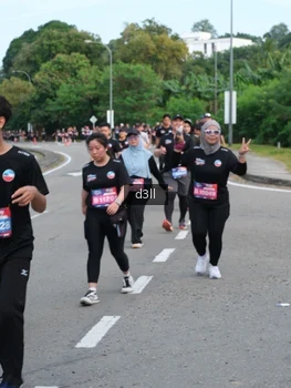 Runner Photo 4087329
