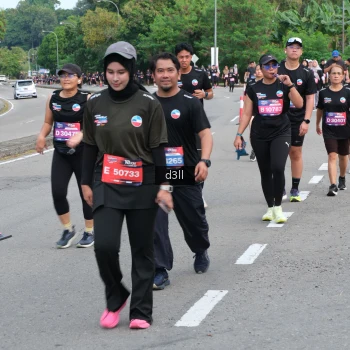 Runner Photo 4087335