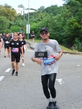 Runner Photo 4087337
