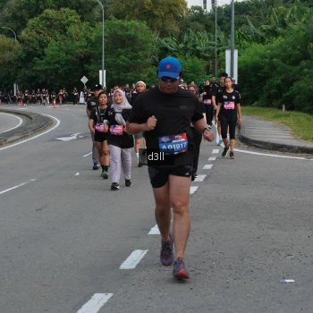 Runner Photo 4087353