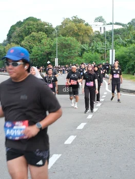 Runner Photo 4087364