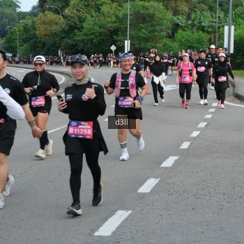 Runner Photo 4087368