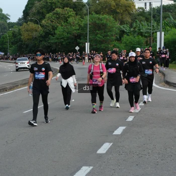 Runner Photo 4087373