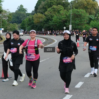 Runner Photo 4087376