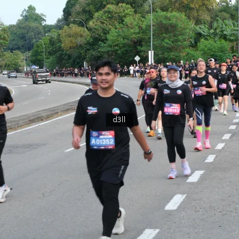 Runner Photo 4087381