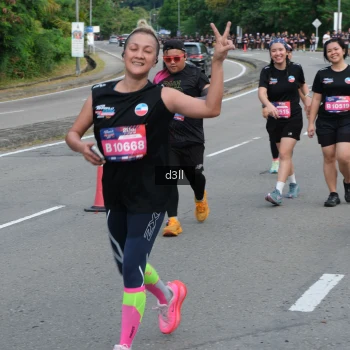Runner Photo 4087388
