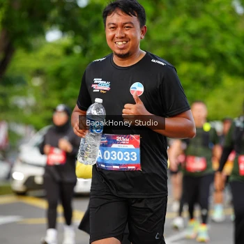 Runner Photo 4087474
