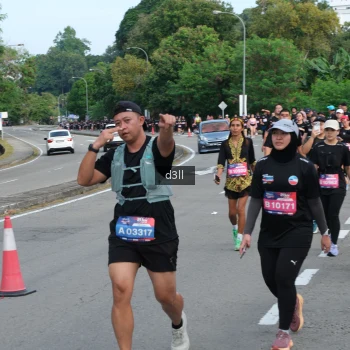 Runner Photo 4087502