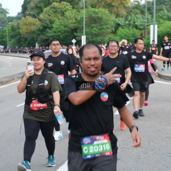 Runner Photo 4087506