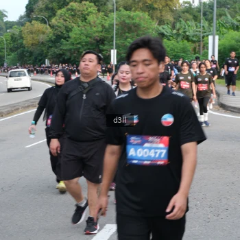 Runner Photo 4087525