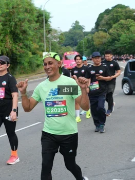Runner Photo 4087526