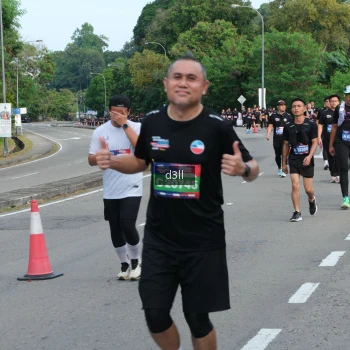 Runner Photo 4087590