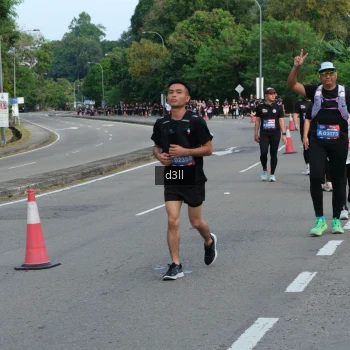 Runner Photo 4087593