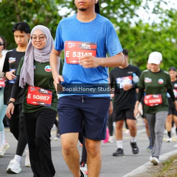 Runner Photo 4087595