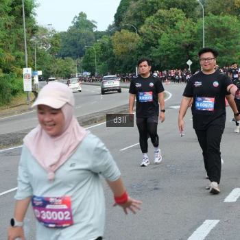 Runner Photo 4087599