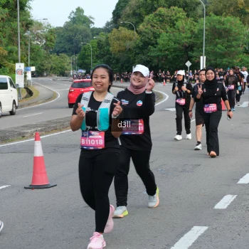 Runner Photo 4087636
