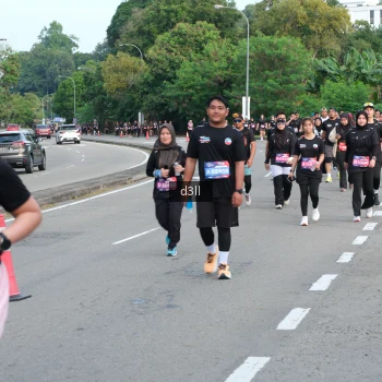Runner Photo 4087644