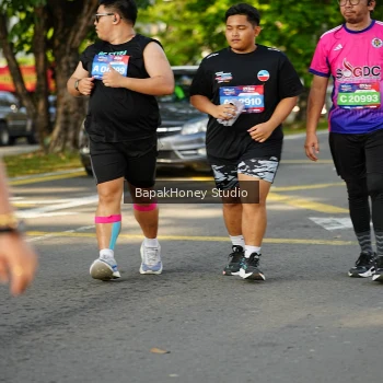 Runner Photo 4087700