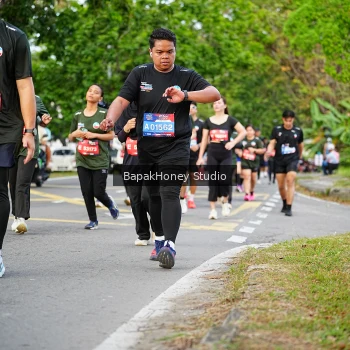 Runner Photo 4087857