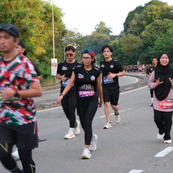 Runner Photo 4087911