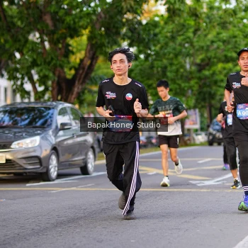 Runner Photo 4087941