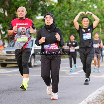 Runner Photo 4087952