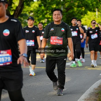 Runner Photo 4088160