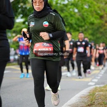 Runner Photo 4088344